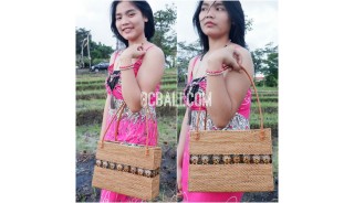 women ladies handbag from grass straw hand woven 