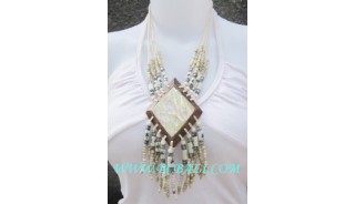 Exotic handmade Wood Seashell Necklace