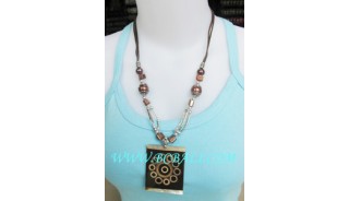 Women Beads Seashell Necklace Pendants