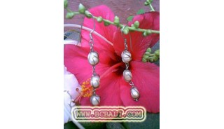 Silver Pearls Earring