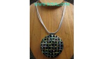 Fashion Pendants From Shell