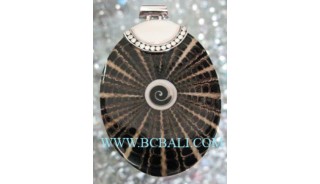 Black Resin Shell Pendant Silver