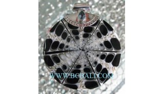 Black Shell Resin Pendant Silver