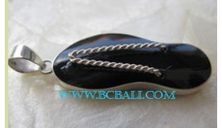 Pendant Black Shell Silver Sandals