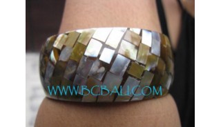 Bali Shells Bangle