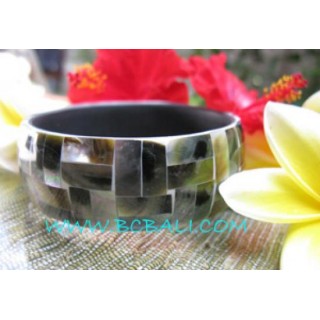 Black Seashells Resin Bracelets