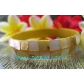 Fashion Ladies Bangles Shells