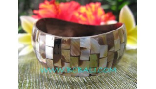 Lovely Bangle Shells