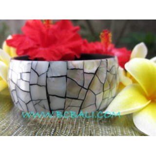 Moziq Shells Bangles Resin