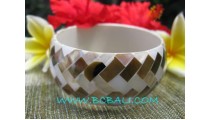 Natural Fashion Bangles Shell