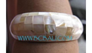 Natural Sea Shells Bangles