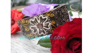 Wooden Hand Painted Bangle Square