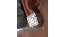 Ladies Earring Carved