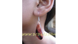 Woman Seashell Earring