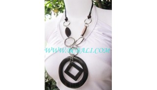 Ladies Fashion Wood Necklaces