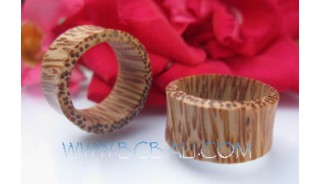 Coco Wooden Tribal Earring