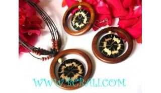 Wood Shell Necklaces And Earring