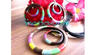 Wooden Jewelry Set Painted