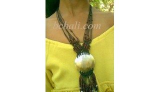 Necklace With Beads Shell