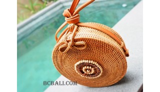 natural circle rattan sling bag with wooden beads