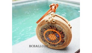 natural rattan sling bag circle with wood hand painted